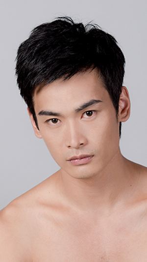 李林 李林